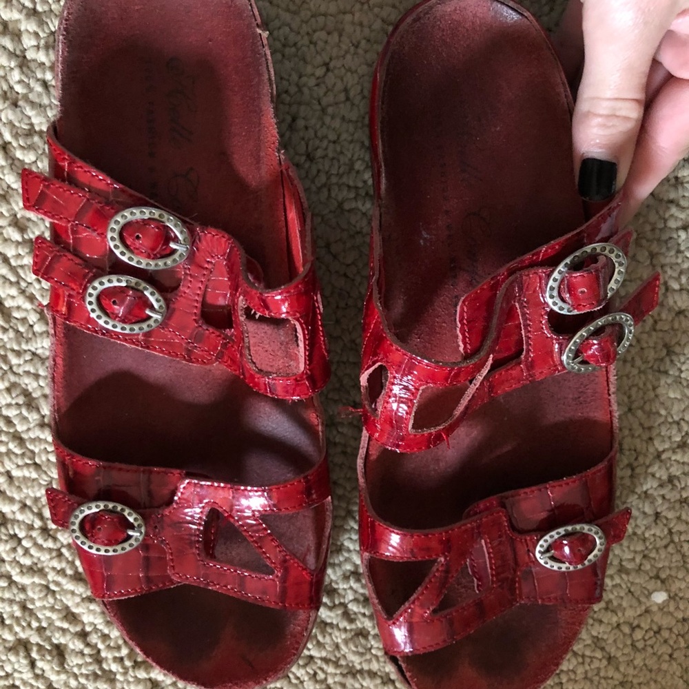Red Helle sandals